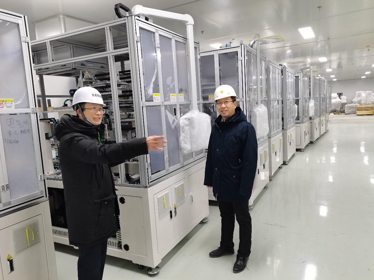 安陽市政府副秘書長、辦公室主任史景山視察克能新能源產(chǎn)線建設(shè)現(xiàn)場（2021年1月4日）